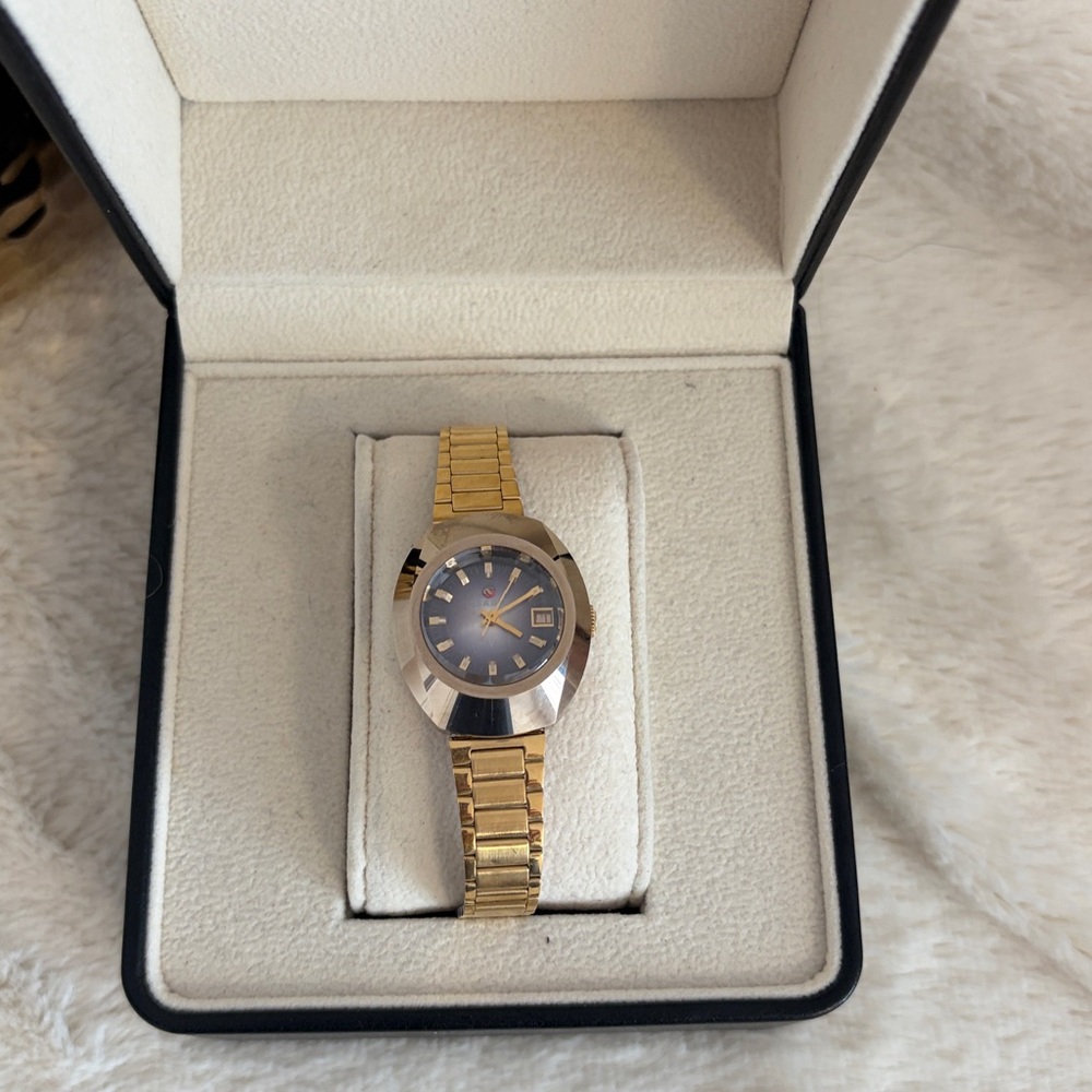 🩷Stunning Rado Ladies Wrist watch❤️Automatic & Swiss made🩷